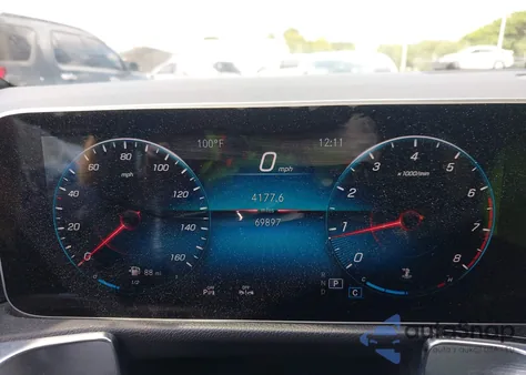 2020 Mercedes-Benz Glb 250 z USA, uszkodzony, nr VIN W1N4M4GBXLW025860